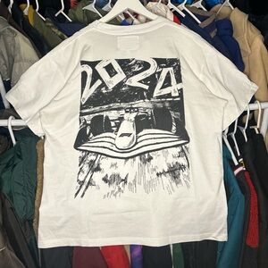 Formula 1 F1 Race Car White Graphic T-Shirt Large